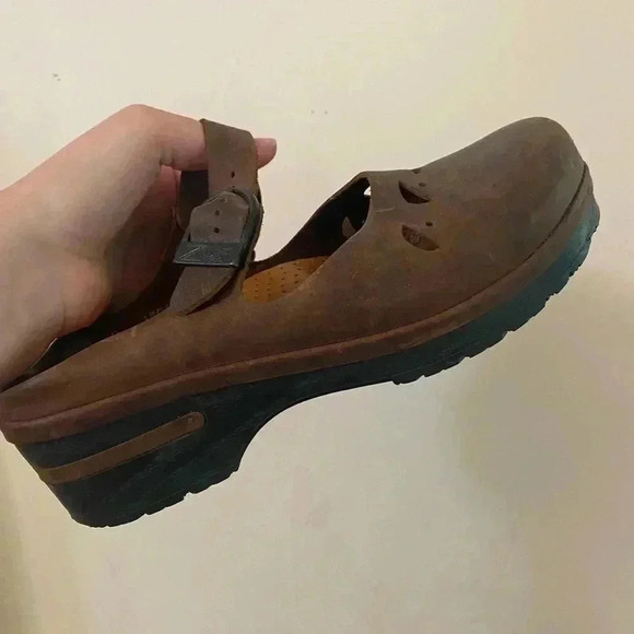 ZEETA VINTAGE LEATHER CLOGS SLIP ONS SIZE 7.5 - Picture 1 of 6